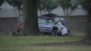 Passenger ejected, killed when SW Houston police chase ends in crash