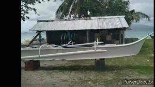 Ang ganda ng pgkagawa ng mga bangka Romblon Logbon island