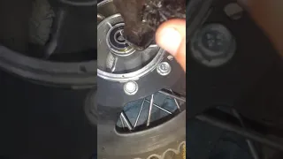vidéo2/ remplacement de roulement de roue 103 استبدال لورمات تاع