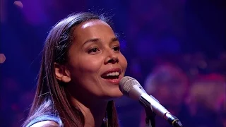 Rhiannon Giddens - Up Above My Head - Jools' Annual Hootenanny - BBC Two