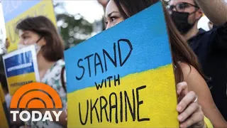 Inside Humanitarian Efforts For Ukrainians As They Enter Neighboring Countries