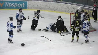 35.kolo Matej Bača - Mike Dalhuisen (HC 07 Detva vs. HK Poprad)