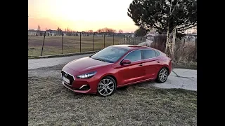 Slovenský test Hyundai i30 Fastback 1,4 T-GDI 7DCT