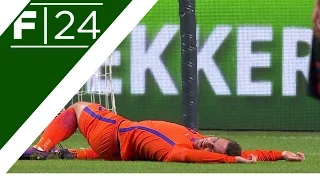 Brutal collision between Janssen and Mignolet