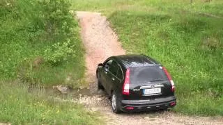 Honda CR-V off road