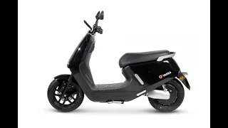 Yadea G5 (City) 2.3kw 28mph Electric Moped Static Review vs NIU NQi Sport & Horwin EK1: Green-mopeds