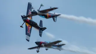 The Flying Bulls at Leszno 2020: Mind-bending formation aerobatics