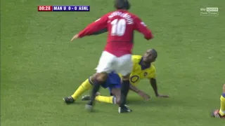 Man Utd v Arsenal   2003  Patrick Vieira Red Card