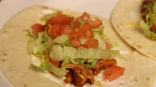 Slow Cooker Chicken Tacos