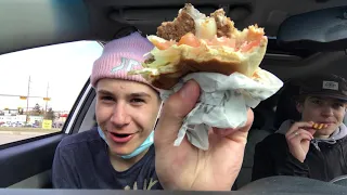 Wicky tries Carl's Jr. for the first time feat. Gabe