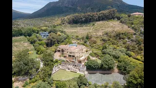 CONSTANTIA CAPE TOWN LUXURY REAL ESTATE FOR SALE THROUGH HARDIE PROPERTY