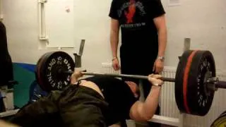 Bench press 177,5kg x5