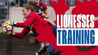 Wet Weather Goalkeeper Training with the Lionesses' Keepers! | Inside Training