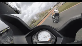 Suzuki Sv650s Vs Yamaha R1 Brands Hatch Indy 12-4-21