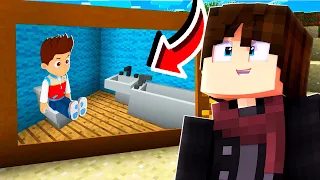 J'ESPIONNE RYDER AUX TOILETTES AVEC DES CAMERA SUR MINECRAFT ! pat patrouille