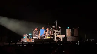 Coldplay - sky full of stars (latest Concert in Philadelphia)