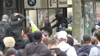 Fuel shortages: violence erupts at Paris protest for higher wages | AFP