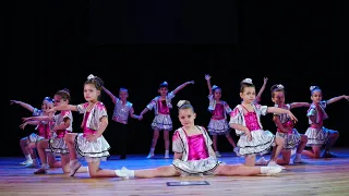 Sofia - by Alvaro Soler - Kids dance 6  years - New Year performance 2023 - Latinium Dance