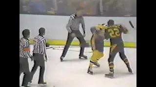 Tiger Williams vs Steve Jensen NHL Nov 28/81