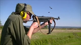 German MP-40 9mm Sub-Machine Gun