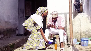 Sani Sadiq ya rasa ransa ga mai aikin gidan matarsa ​​lokacin da ba ta nan - Hausa Movies 2021