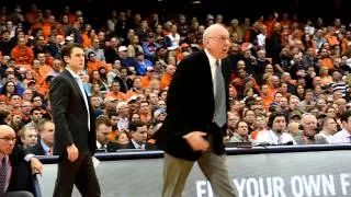 Video: Syracuse basketball coach Jim Boeheim stalks sidelines