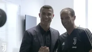 Cristiano Ronaldo Arrives in Turin - FULL VIDEO (HD)