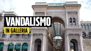 Imbrattata la galleria Vittorio Emanuele II a Milano: "Un oltraggio alla città, così ci umiliano"