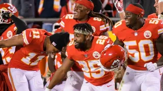 MUST WATCH: Kansas City Chiefs Swag Surfing Sideline Dance | Week 11 2021 #shorts #viral #sports