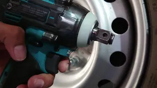 TW004G 40V Max Impact Wrench Testing