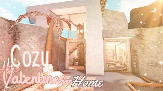 Cozy Valentines hillside home | *VALENTINES SPECIAL* | roblox bloxburg | Le Yuii