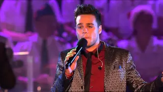 Woolworths Carols in the Domain - The Collective - Last Christmas (2012)