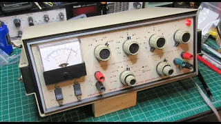 Heathkit IG-18 (IG-5218) Sine-Square Audio Generator: History, Overview, Demonstration, Theory