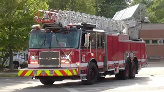 Chicago Fire Dept. Engine 70 & Truck 47 Responding