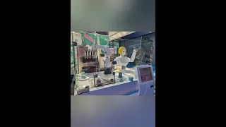 Ledbow Automatic Interactive Robot Ice-cream Vending Machine