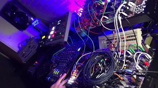 Casquerai "Gimme Acid" Live Acid Techno Jam with Rytm mk2, Digitakt & TB 03 16feb2022