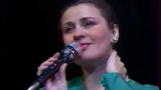 Валентина Толкунова в авторском вечере Александры Пахмутовой 1990 год