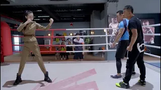 2 hunks bully their father, his daughter with Kung Fu can't stand it, and beat them to disability