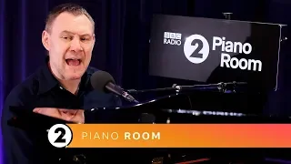 David Gray - Sledgehammer (Peter Gabriel Cover) (Radio 2 Piano Room)