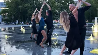 DEAR KHARKIV, STAY STRONG | tango dance at Svobody square Ukraine