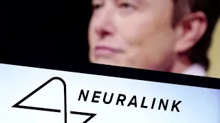 Neuralink's first brain-chip patient plays online chess | REUTERS