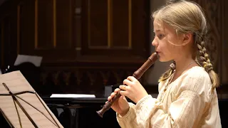 "Greensleeves to a Ground", performed by Xenia Stilund Nielsen