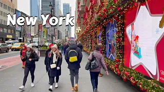 NYC Christmas 2022 - Walking Radio City Music Hall 6th Avenue Christmas Lights