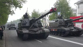 Парад Победы 9 мая 2015 в г. Уссурийске. Движение тяжелой техники.