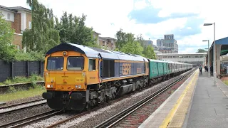 Trains at Kensington Olympia including Class 455 scrap move & 61306 'Mayflower' - 22/5/22