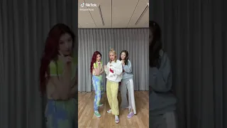 Itzy Tiktok | Mafia in the Morning feat. Ryujin, Chaeryeong and Lia