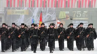 Russia marks 75th anniv. of end of siege with military parade