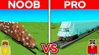 NOOB vs HACKER: FASTEST TRAIN Build Challenge in Minecraft!