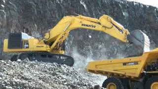 Komatsu PC800 + HD605