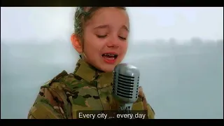 9 years old Ukraine girl sing to ask PEACE 🇺🇦🇷🇺